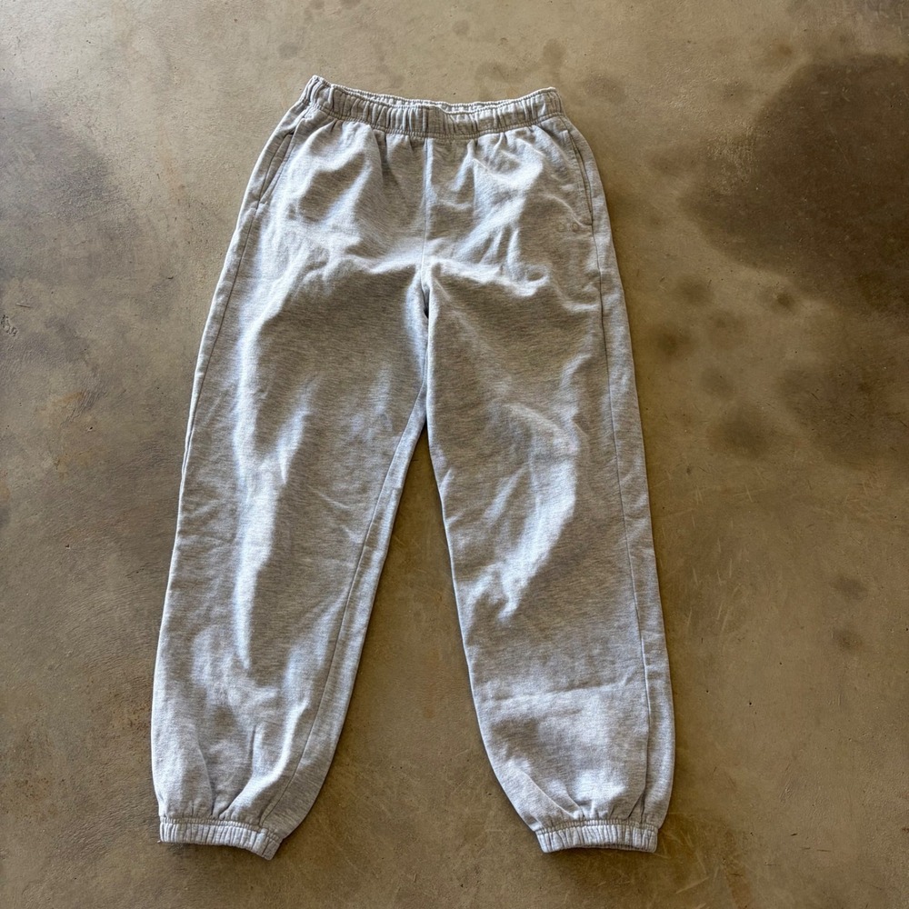 Alo Yoga Accolade Sweatpants Heather Gray Fleece Joggers Size Large